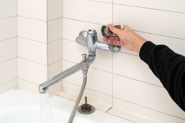 Cost of Shower Handle Repair in Salt Lake City